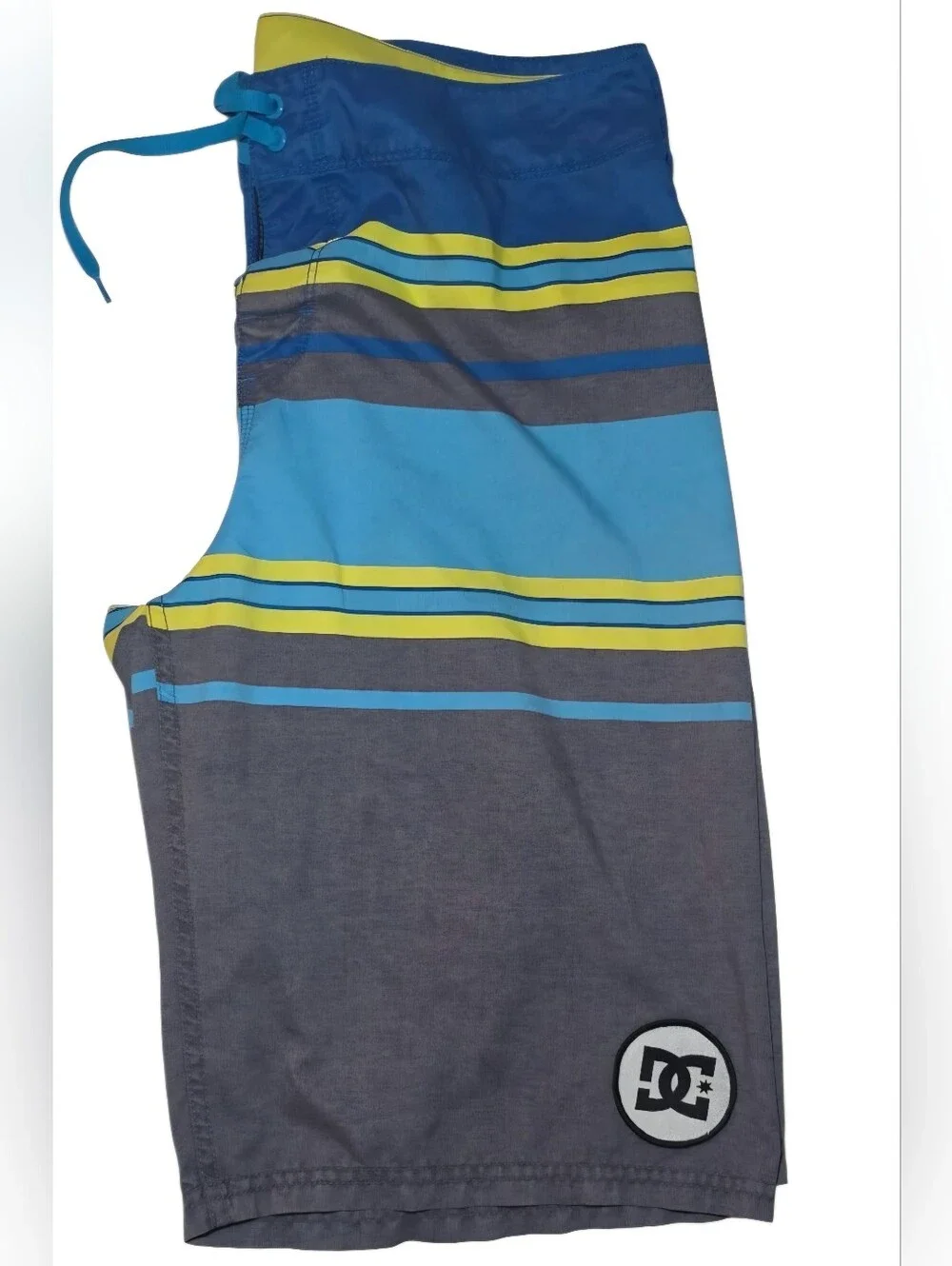 DC Shoes Men’s Blue & Gray Striped Beach Board Shorts Swim Trunks Size 34